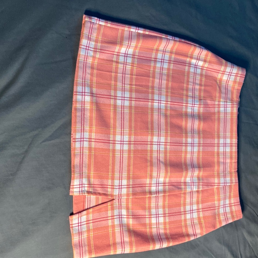 Women’s pleated mini a-line skirt